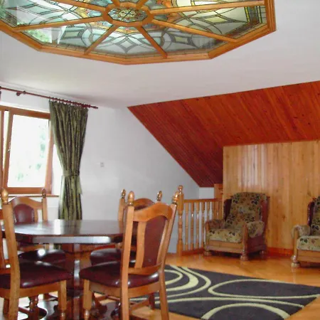 Casa Estetika Апартаменти Брашов